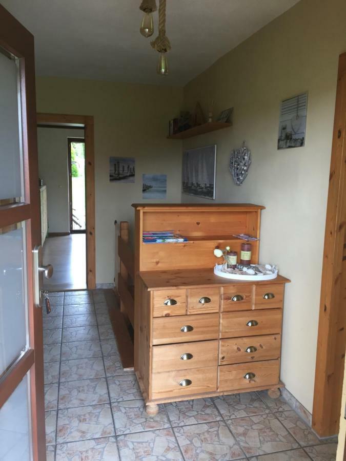 Ferienwohnungen "Weitblick" Und "Schwalbennest" Lodmannshagen Buitenkant foto