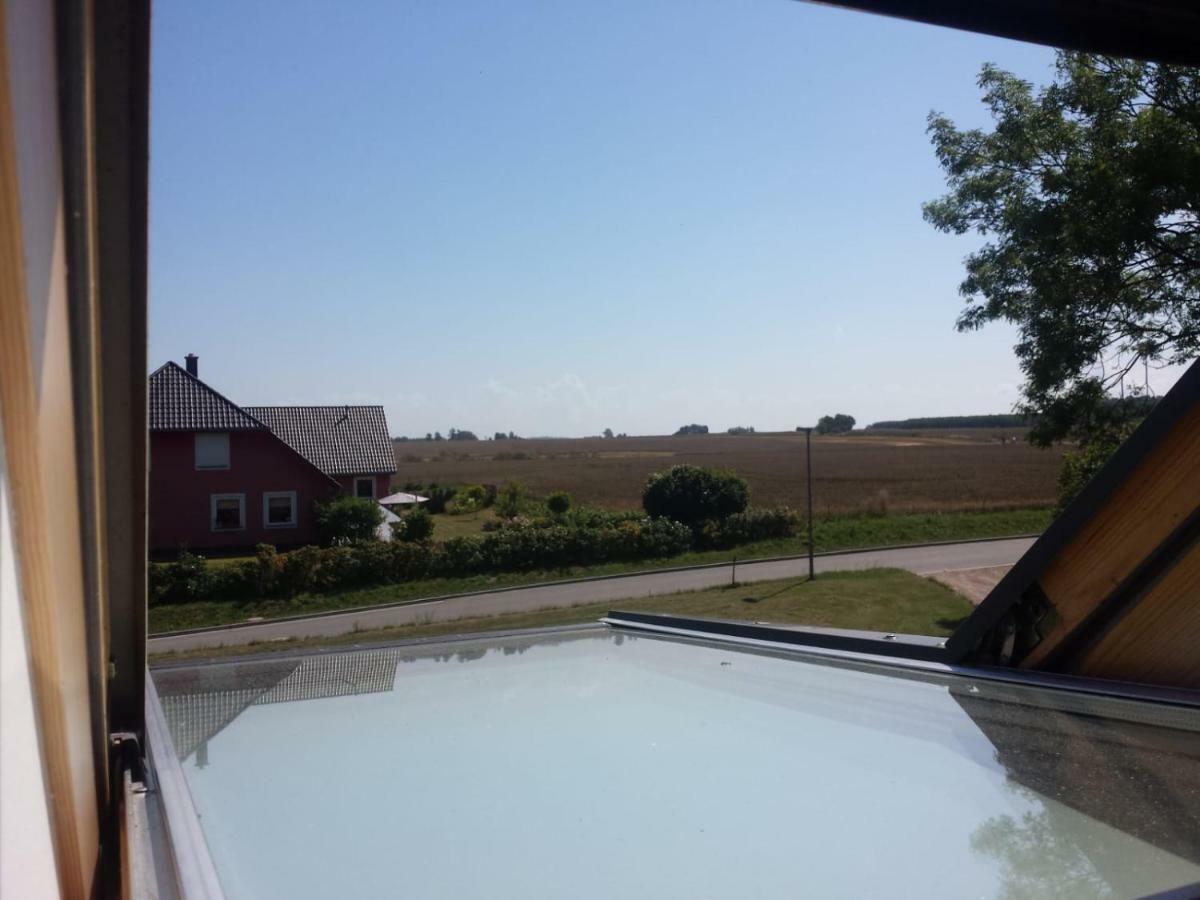 Ferienwohnungen "Weitblick" Und "Schwalbennest" Lodmannshagen Buitenkant foto